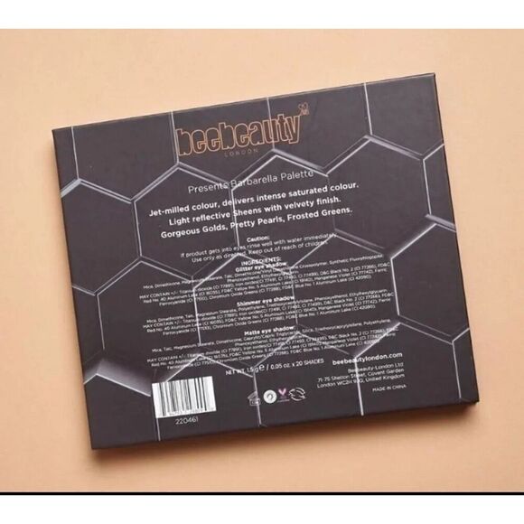 BNIB~BeeBee Beauty London Barbarella Eyeshadow Palette - Picture 4 of 4